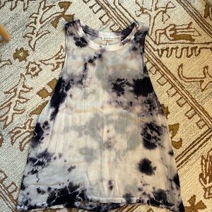 💜LACAUSA Purple and White Tie-Dye Top